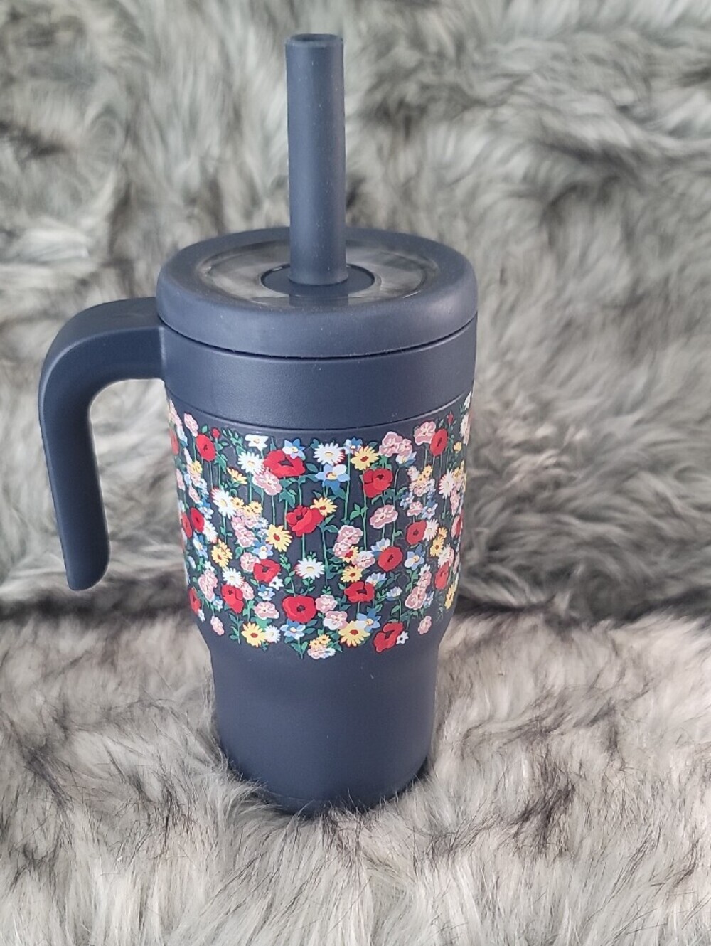 Vera Bradley Navy Floral Travel Tumbler - Picture 4 of 9